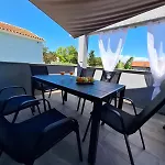 Apartman Palm Tree 2 *