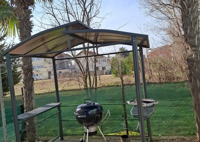 Palm Tree 2 Apartment *